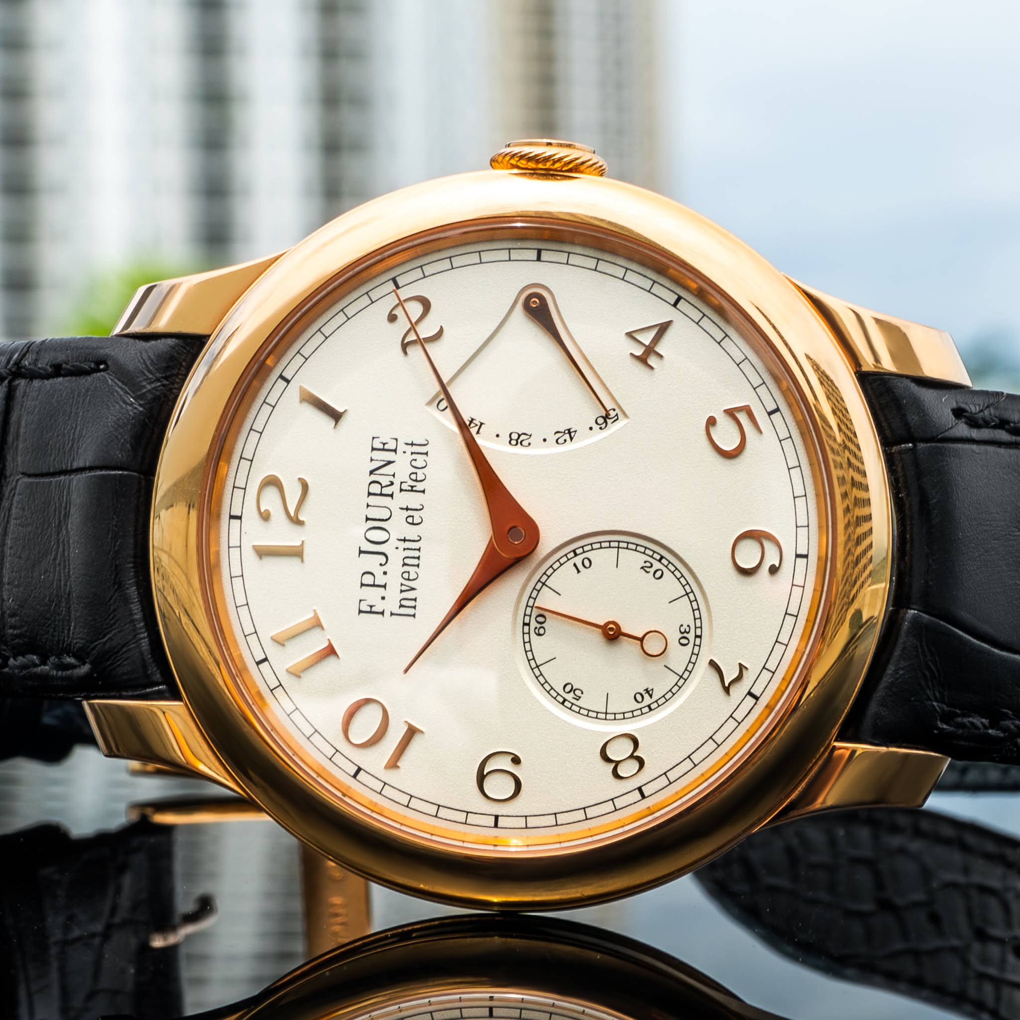 May be an image of wrist watch and text that says 'Msesufif シ 8C aV .P.JOURNE RNE Fecit F.P.JOU et Invenit I အ > 09 O+ 8'