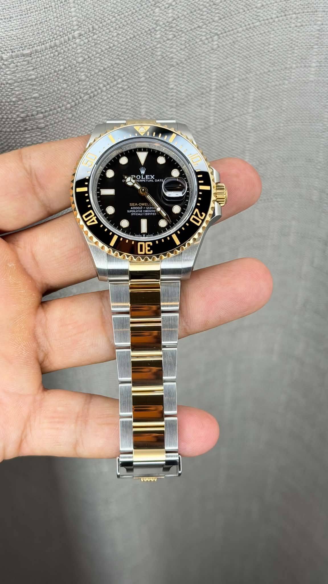 May be an image of wrist watch and text that says '5 d ル POLEX EX B LEX '