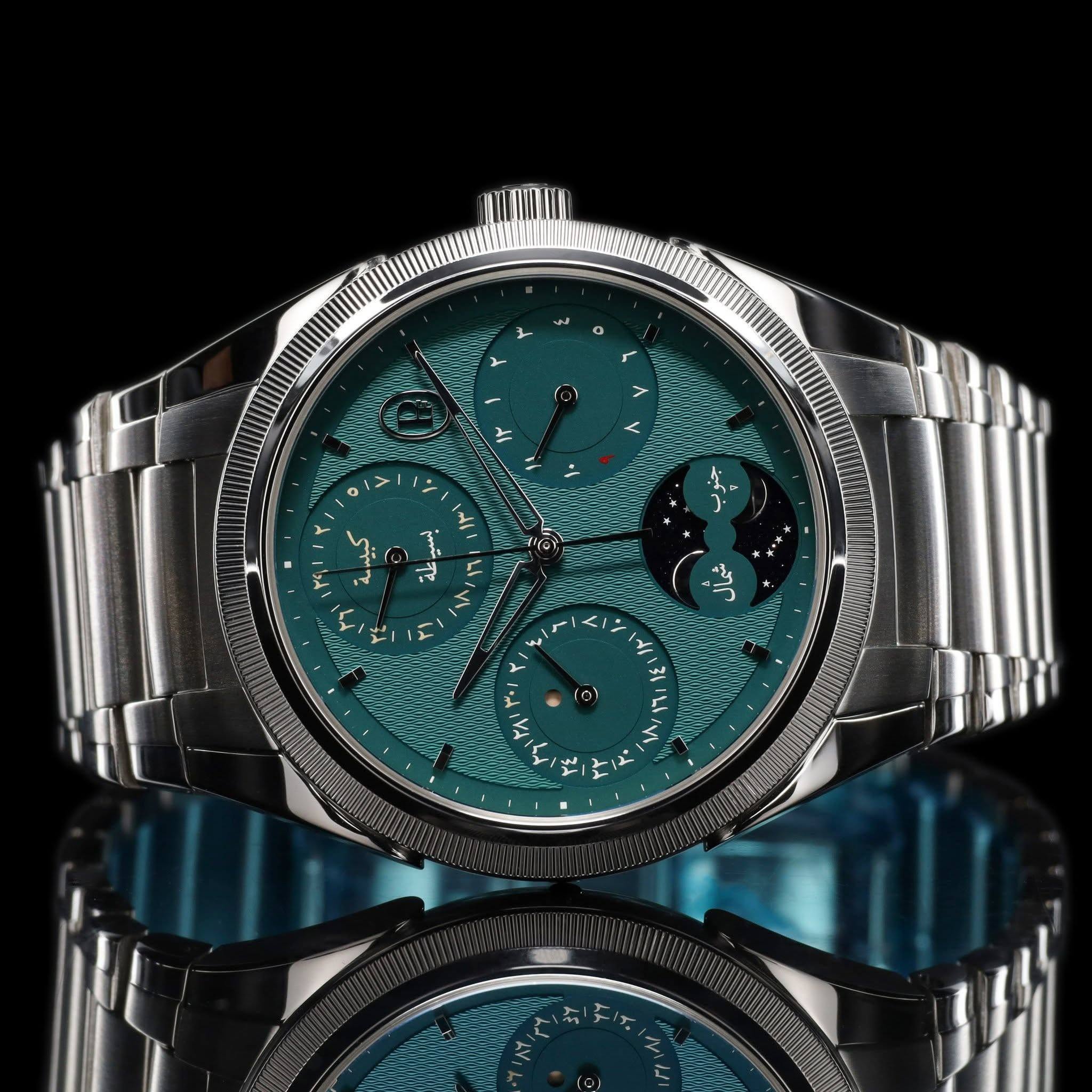 May be an image of wrist watch and text that says 'في 1 人 lo o ا 1 ٣ え の كيو م۳ا ۱۳: لسید ነን 3 يسيدعلة علة متمال 1o م٠ ۷۷ / اع سر 44, ۳'