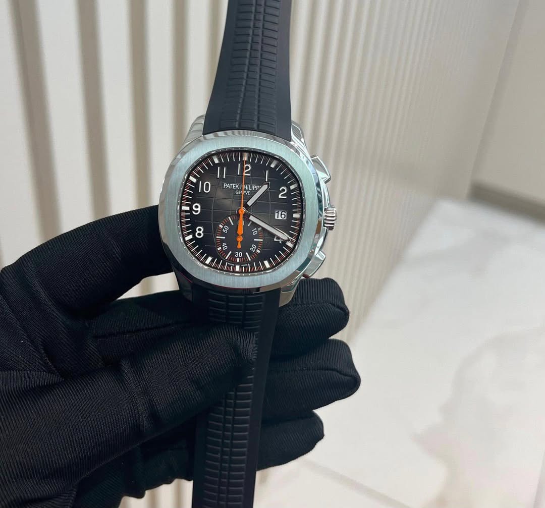 May be an image of wrist watch and text that says '2 PATEK TEK LIPP LIP ILIP 0 I و 2 H 盒 A L 0 5 ن 0 D G ምር V 1'
