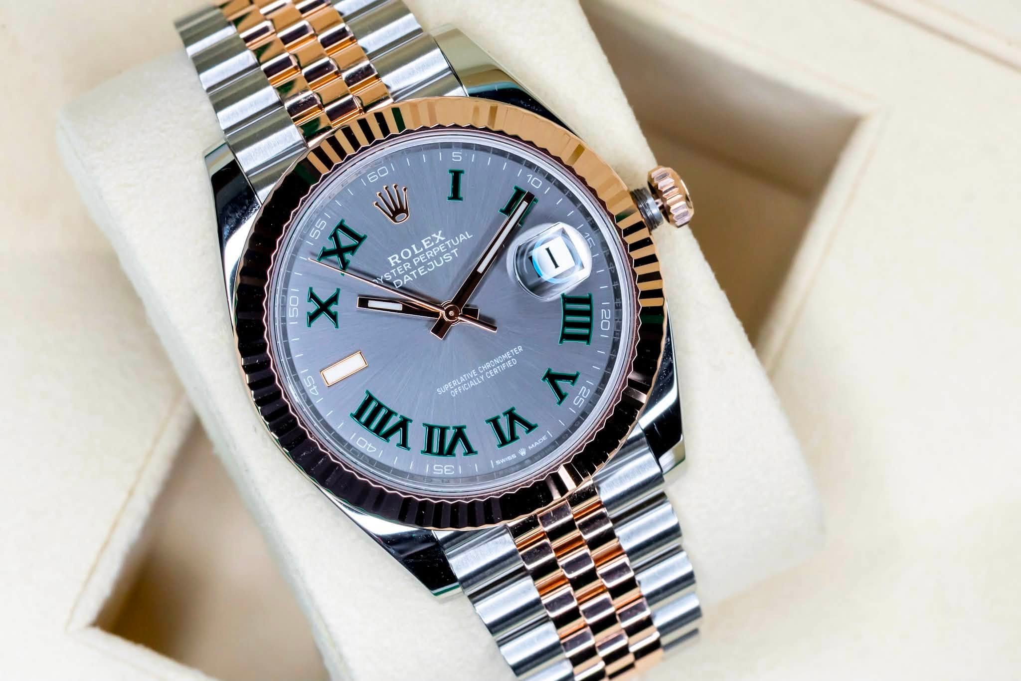 May be an image of wrist watch and text that says '10 5 60 W I 55 XI RO ROLEX TERPERPETU RPETUAL TUAL ERPET STER STER DAT TEJUST PERPET TERPERPET EX 50 X 15 ١ IIII 20 45…