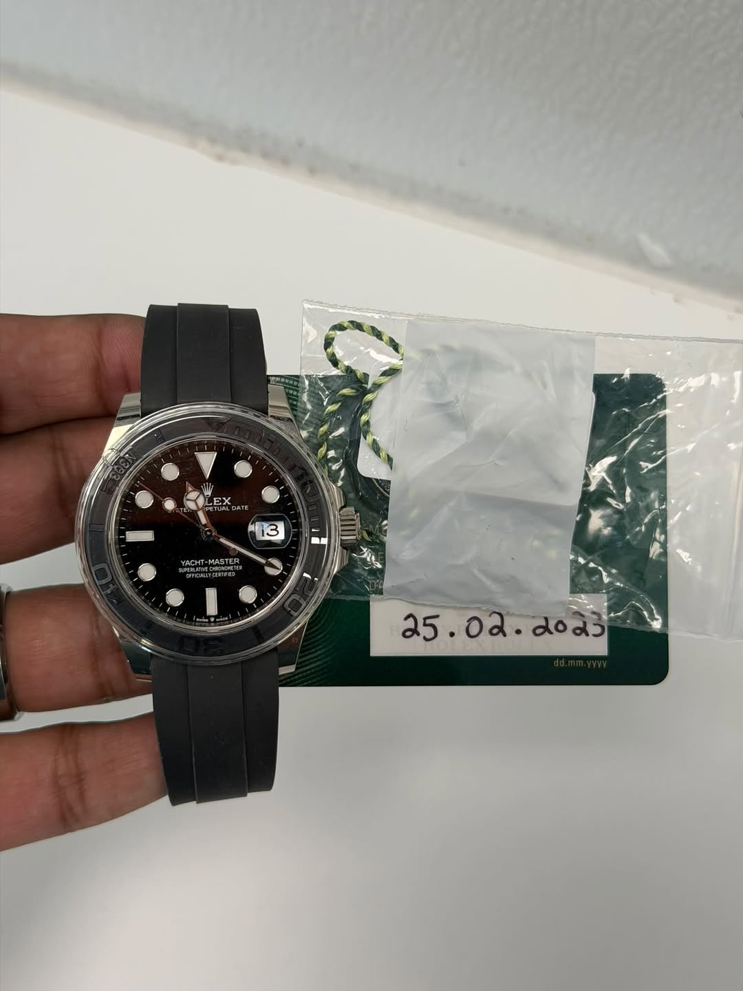 May be an image of wrist watch and text that says '3oHa 13 -N VACHT MASTER 6STER የቅዴን .'