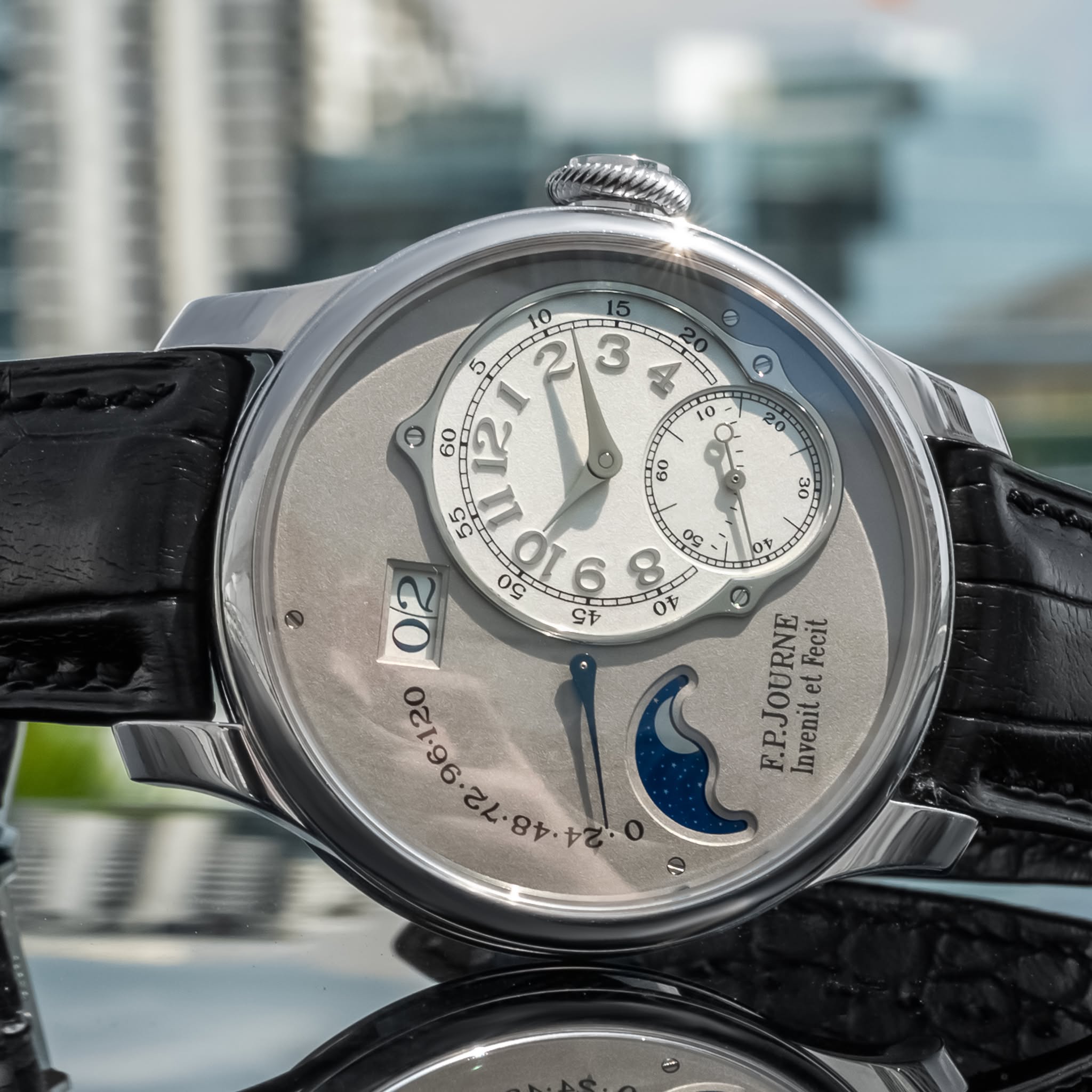 May be an image of wrist watch and text that says '10 5 3 9 Q ૨ 20 10 0 o 30 o ي 90 55 CF o7 V oV F.P.JOURNE Fecit et InvenitetFecit et Invenit'