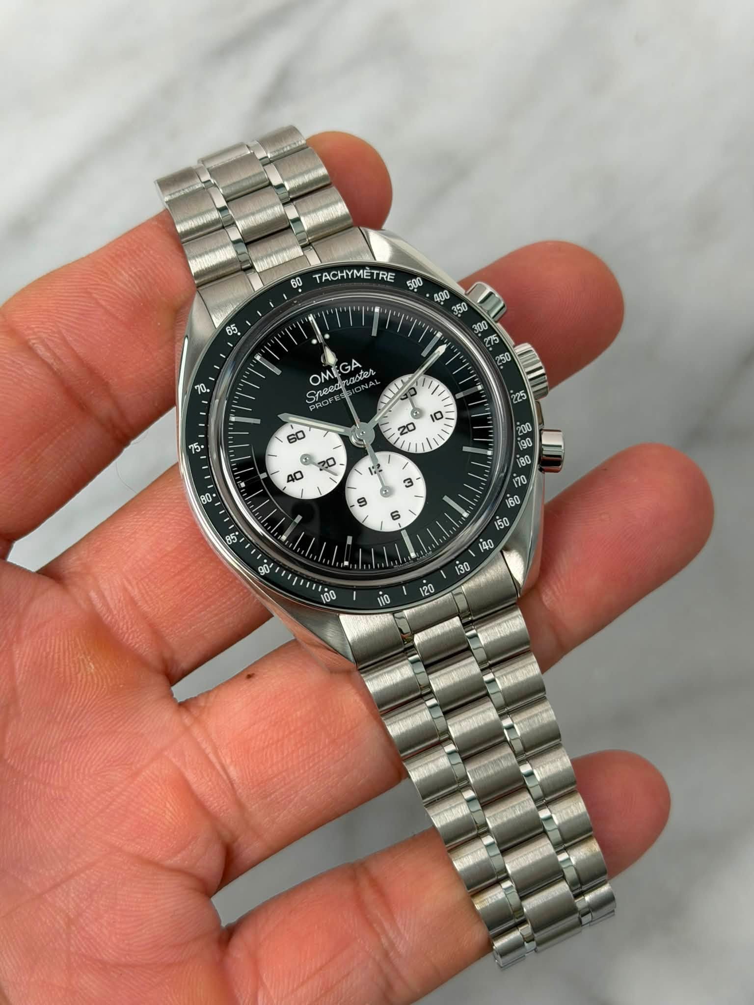 May be an image of wrist watch and text that says '60 TACHYME TRE . Cea 300 275 • 250 250 Speed pordmaste inastah naster ن 0 20 ٦ 75 AO 22 80- go 3 3 9 H 200 1A0 180 80 טו พรุบิ…