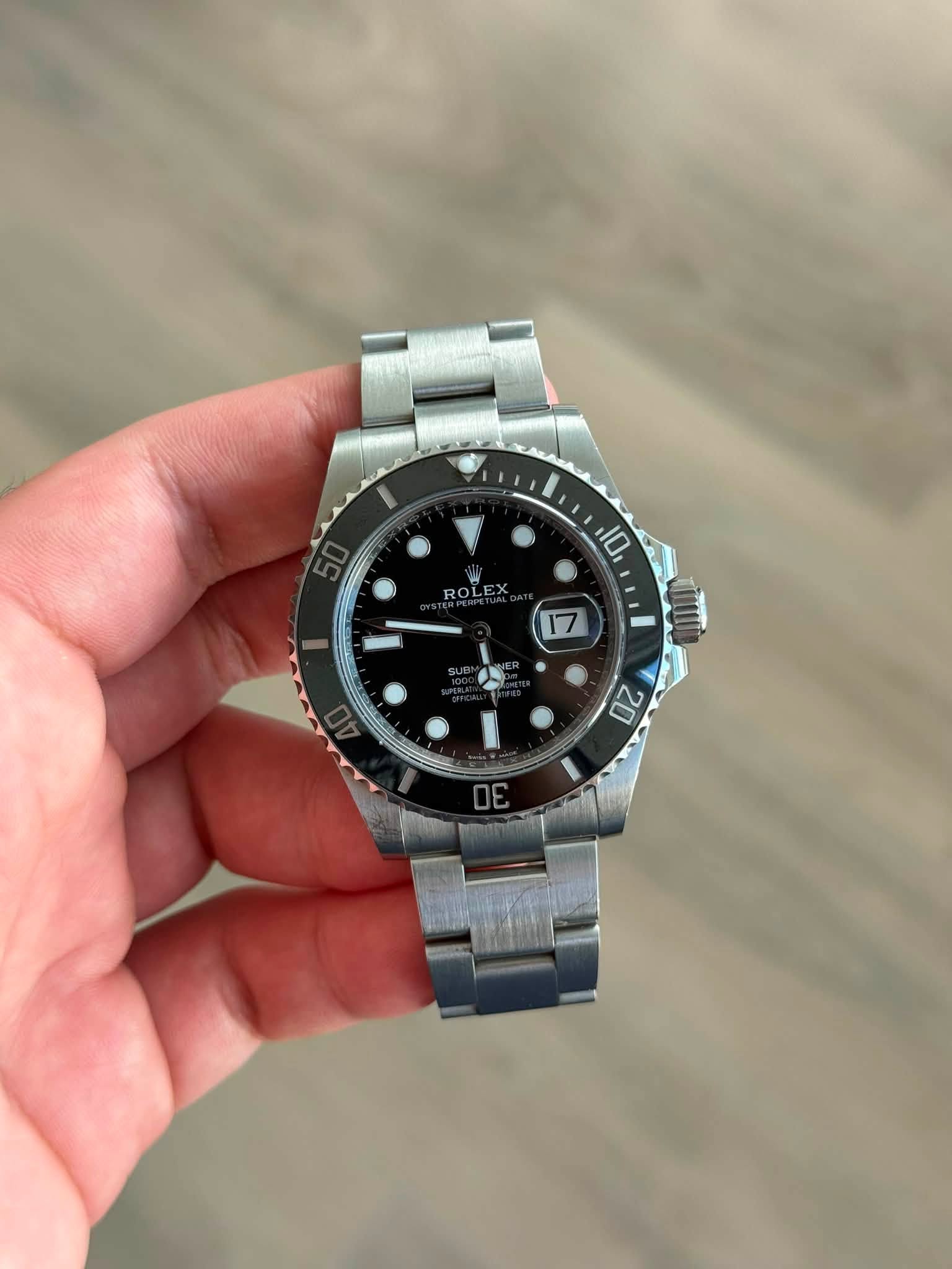May be an image of wrist watch and text that says '10 RO ROLEX '
