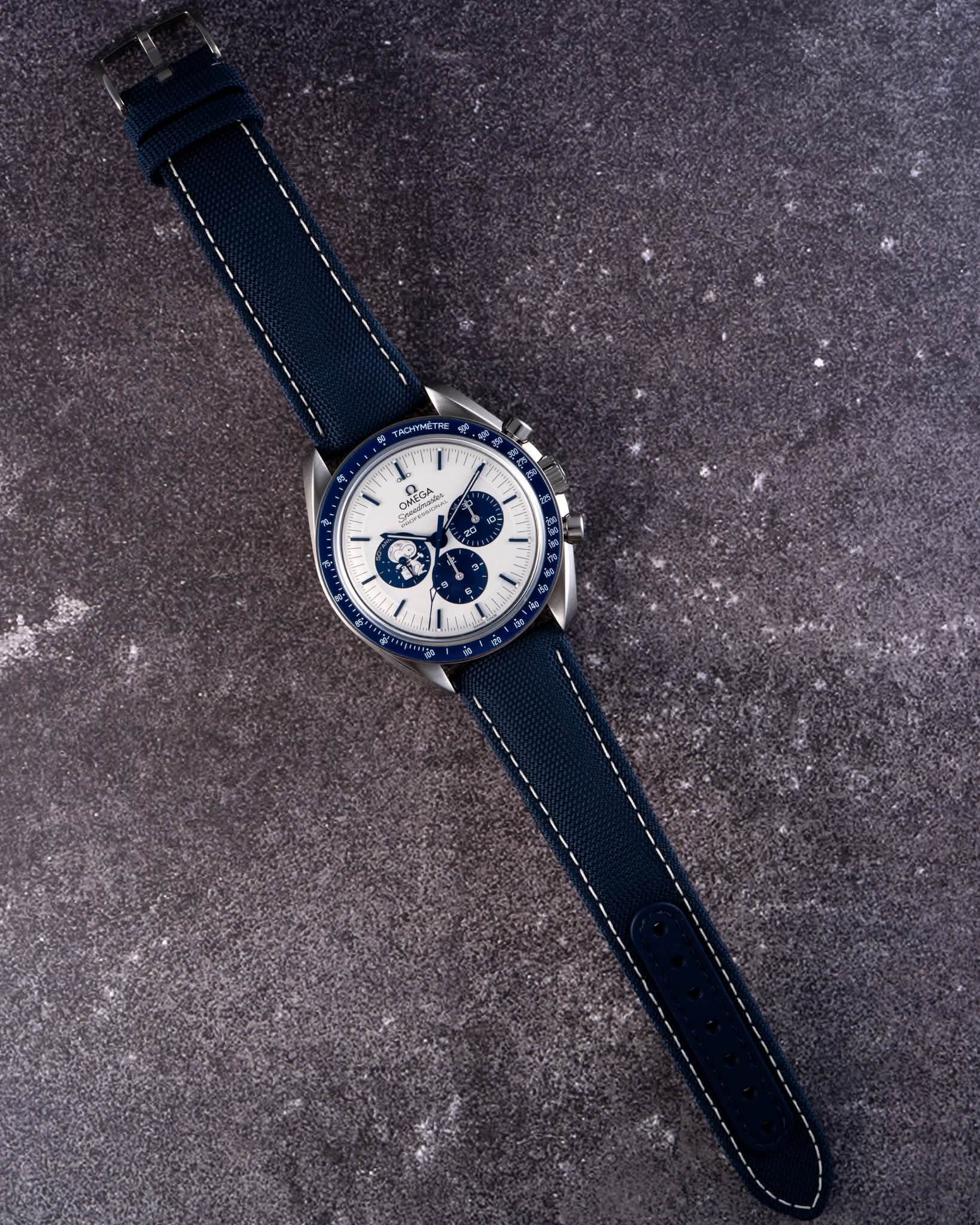 May be an image of wrist watch and text that says 'DOHMMET タ MEGA ١ + 9 T'