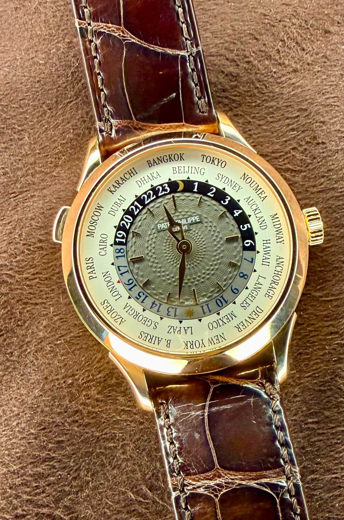 May be an image of wrist watch and text that says 'BANGKOK TOK DHAKA 23 BEIJING 1 2 SYDNEY NOUMEA 3 4 5 AUCKLAND MIDWAY MOSCOW DUBAI KARACHI PATI GEN HILIPPE CAIRO 19 18 HAWAII…