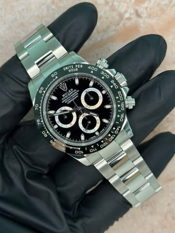 May be an image of wrist watch and text that says 'UNIT UNITSPER PER HOUR 60 O 65 RO M a M 75 E 4C ၁ 30 3 S මළෑ '