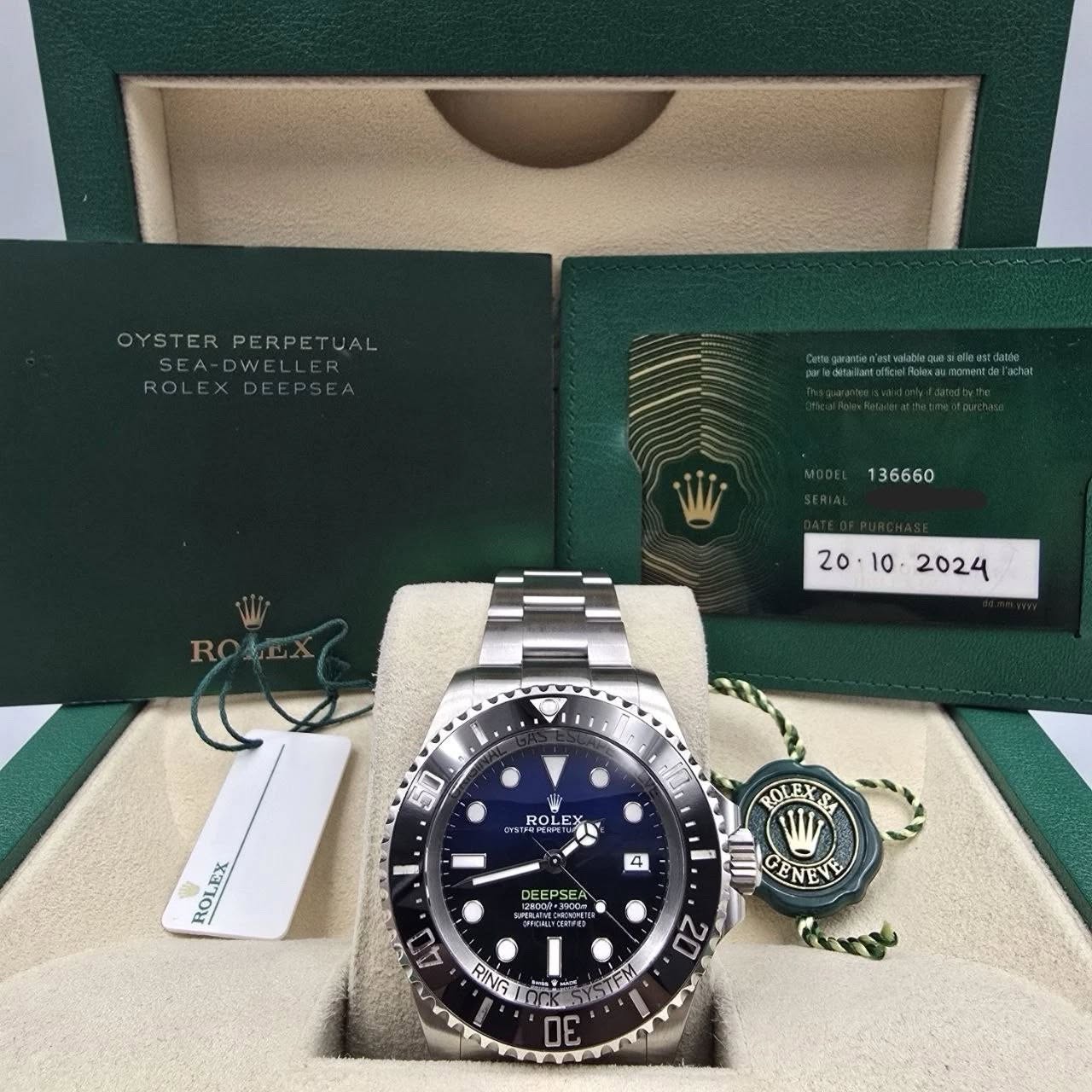 May be an image of wrist watch and text that says 'OYSTERPERPETUAL PERPETUAL OYSTER SEA-DWELLER whwnwtstoiclRdacaeniondaF ROLE ROLE EX EX ROL OLEX SA 4 DEEPSER DEEF GENEVE RING 冷…