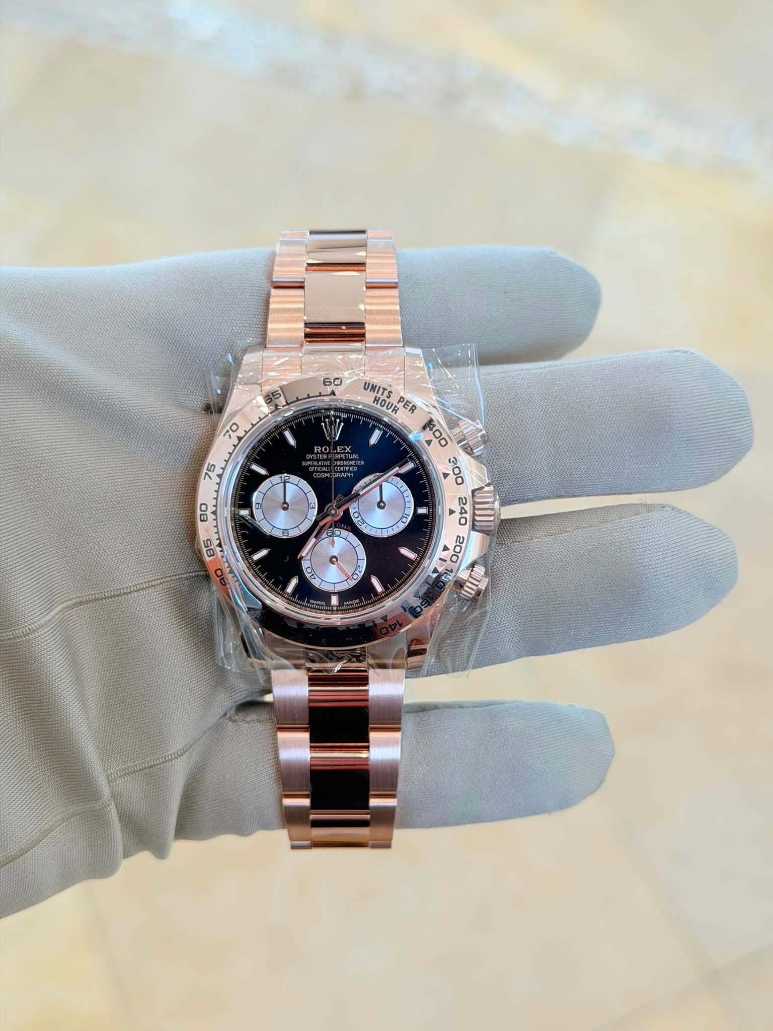 May be an image of wrist watch and text that says '0 75 60 UNITS UNITSPER HOUKR HOUR PER ba קיץ VITII 200 V 80 05 ف 1A LA 4 M 11 1 P LOE PoS 05 0 ब'