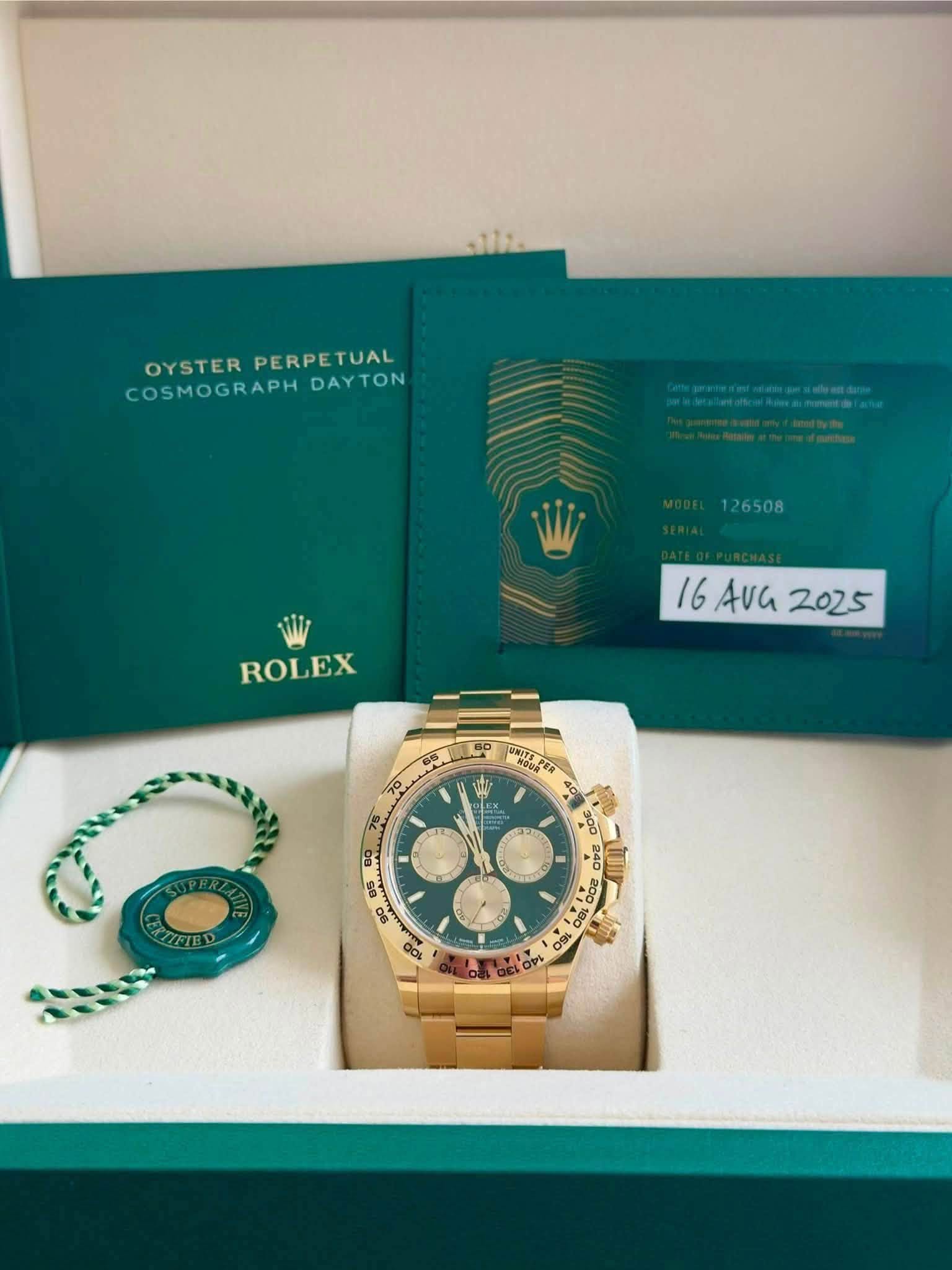 May be an image of wrist watch and text that says 'COSMOGRAPHDAYTON OYSTER PERPETUAL OYSTERPERPETUAL TUAL COSMOGRAPH DAYTON DAY TON 126508 ROLEX 16Ava 16AvG20z Ava 年楽いを学電 40B هه…
