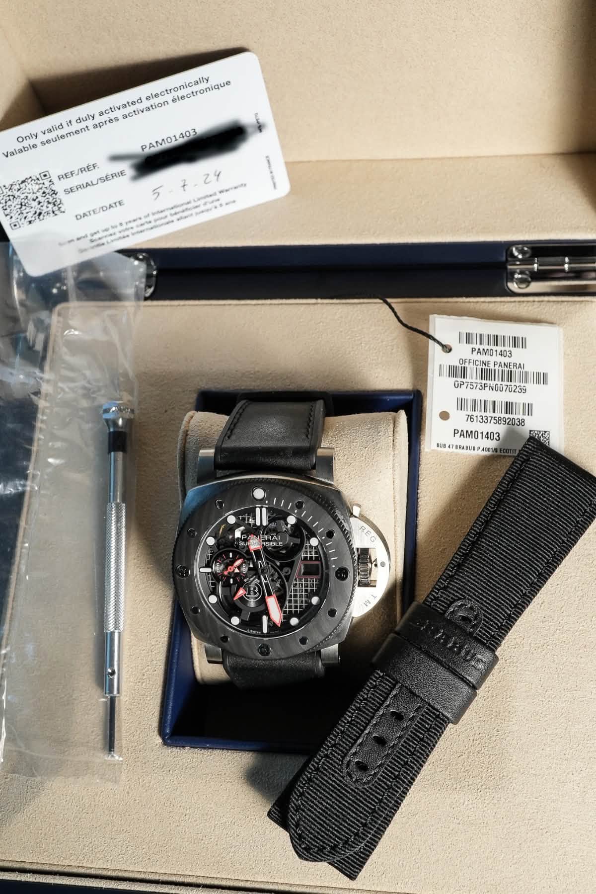 May be an image of digital watch and text that says 'electronically lectronique que activated activation duly apres Only valid seulement euler Valable PAM01403 REF./T SERIAL/SERIE…
