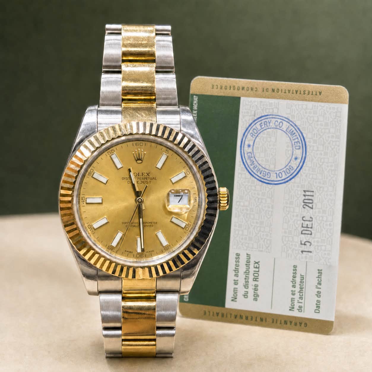 May be an image of wrist watch and text that says 'CERECCOMONL 30 VATTATATTIINN S5 80 زلك 30 OYST DLFX PERPETUAL ETUAL プ 15 10h 20 ERY.CO BOLERYCO CO INITED ROL ว 15DEC 15 DEC…