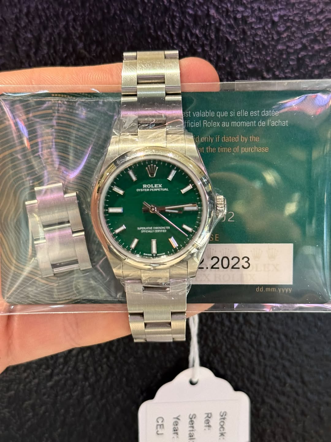May be an image of wrist watch and text that says 'stvalablequesiellestdatee valable que S elle est datée ficiel Rolex iel/Rolexaumomentdel'acha au moment de l'achat fe id.onlyi…