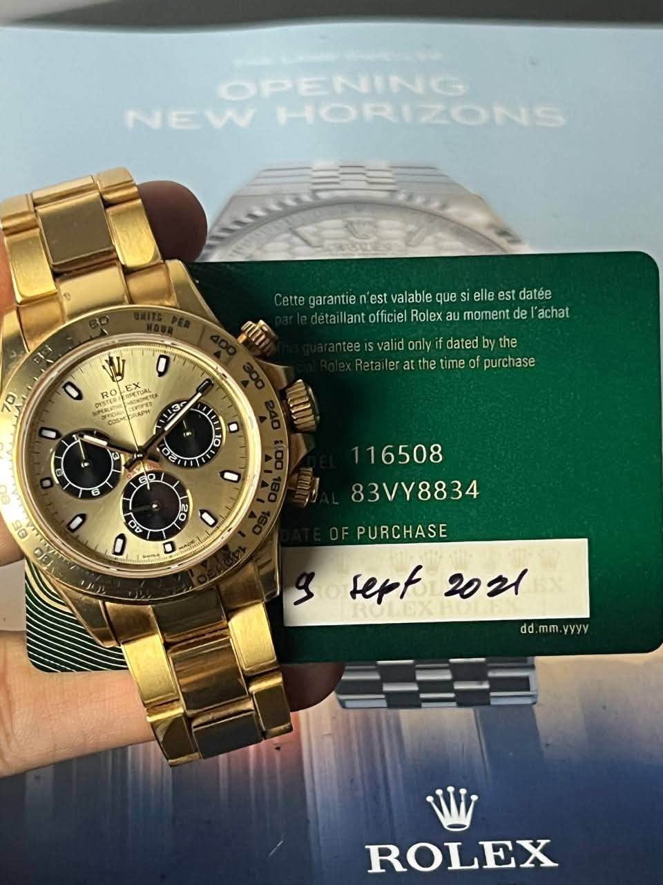 May be an image of wrist watch and text that says 'OPENING NEW HORIZONS 70 ette megratetelales alable que elle est datée eiailatalilelamomentdel Xa น moment de 'achat…