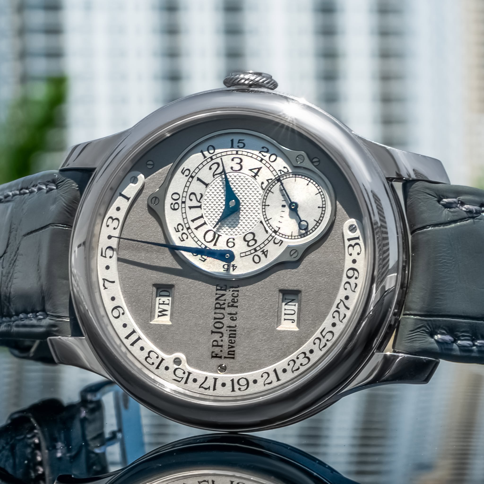 May be an image of ‎wrist watch and ‎text that says '‎ 0X OT 6 8 7 د 29•310 JUN M WE 11 F.P.JOURN Feci venit 13 ध.या.19 6‎'‎‎