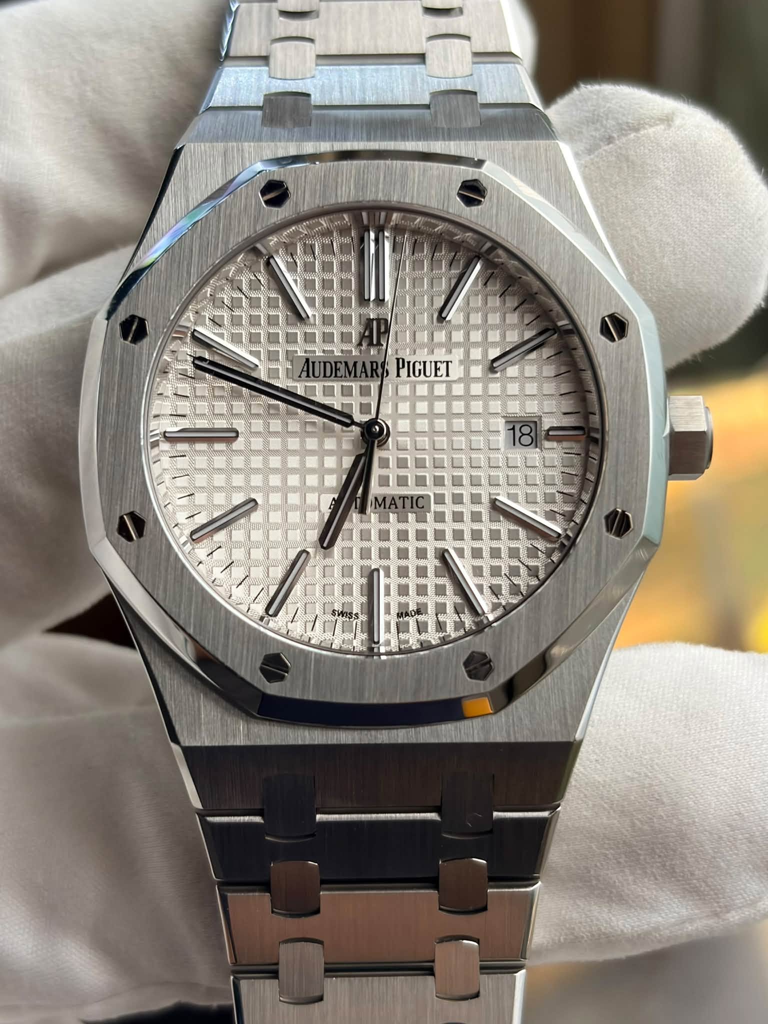 May be an image of wrist watch and text that says 'PIGUET'