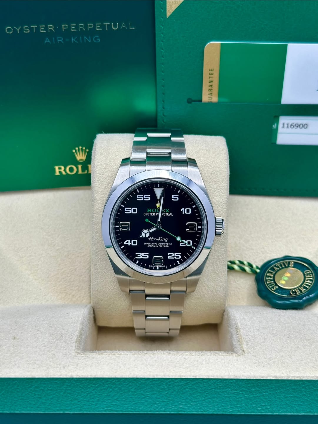May be an image of wrist watch and text that says 'OYSTER-PERPETU/ AIR-KING KING UARANTEE il 116900 ROL 55 5 50 CYSTER ម" TUAL 10 40 سلله ing MTOMATED 20 35 25 ح E B CER…