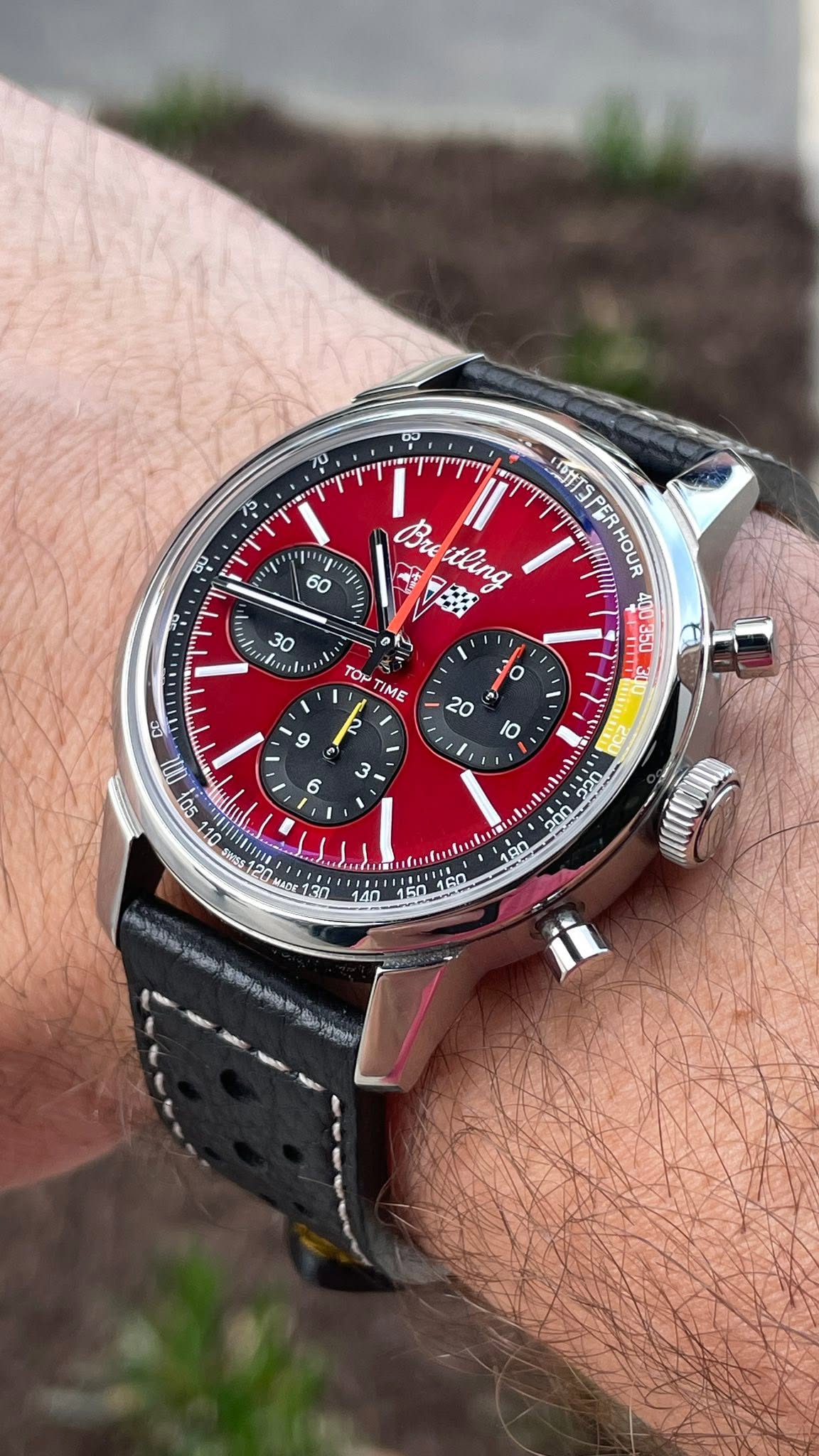 May be an image of wrist watch and text that says '٠ S ន្រៀន 60 30 זוחחייש WnTS PER Bre R tling HOUR 2/350 E05E00V 0 O O TOPTIME 20 CC II C و e A 3- 10 6 / SYSS 100 DMADE f1…