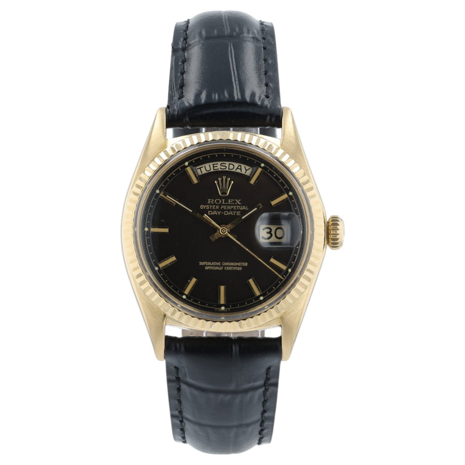 May be an image of wrist watch and text that says 'TUESDAY 3'