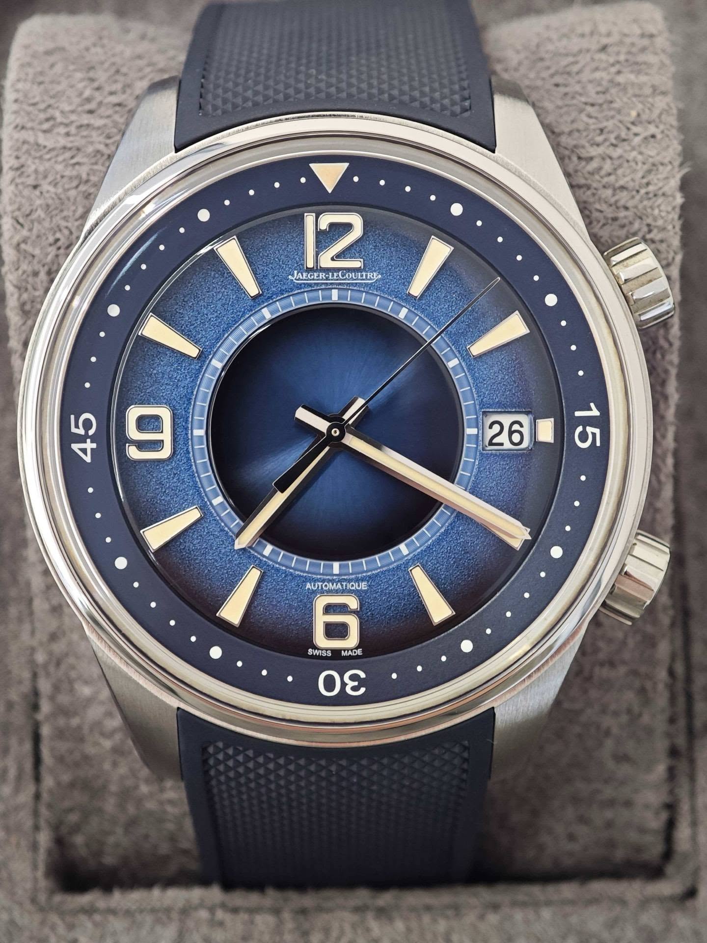 May be an image of wrist watch and text that says '12 JAEGER- JAEGER-LECOULRE JARGER-LECOULIRE LEC ECOULTRE Ορυ 1 I / AUTOMATIQUE AUTOMA IQUE 6 SWISS MADE σε'