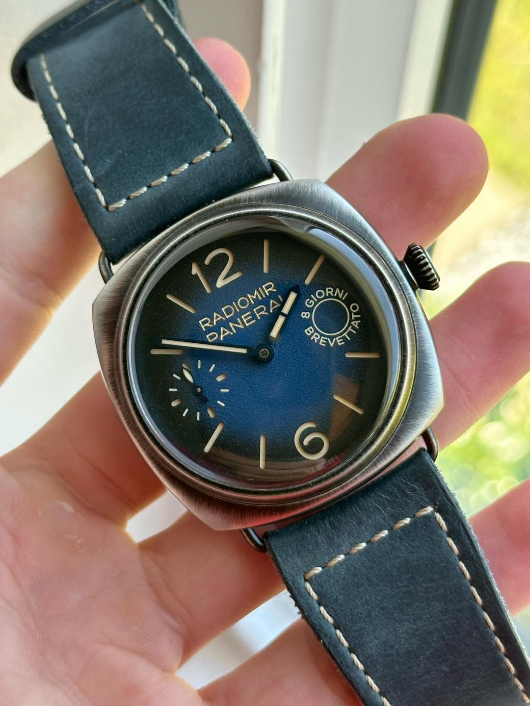 May be an image of wrist watch and text that says '12 RADIOMIR DANERA GIO GIORNI RN 0 tO REVE TΑΤΟ 6'