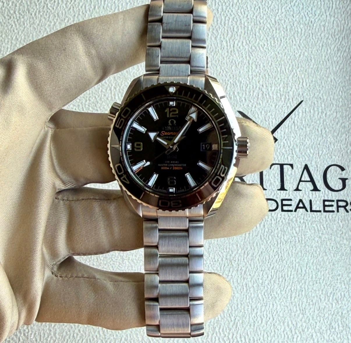 May be an image of wrist watch and text that says 'TAG DEALER'