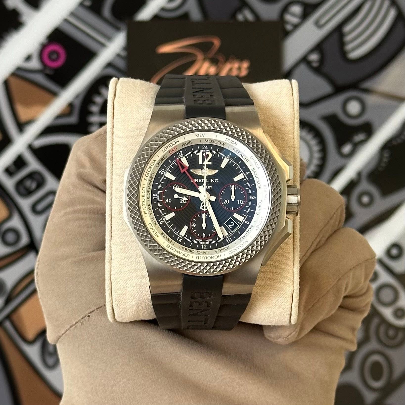 May be an image of wrist watch and text that says 'Jm n C ERO KIEV MOSCOW uBA! LONDON PARIS บบพธ ARAC ARACHI BANGAOA IQ- 1 4 TONYO REN ING ANT 10 V 1O AN'