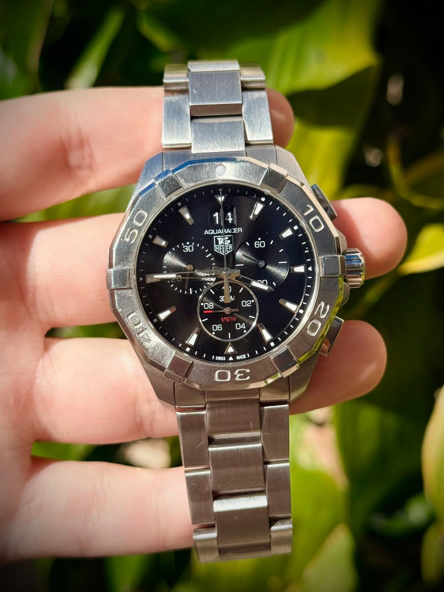 May be an image of wrist watch and text that says '14 + AQUARA AQU R اسب سن 3 08 02" SESS σε う MACE'