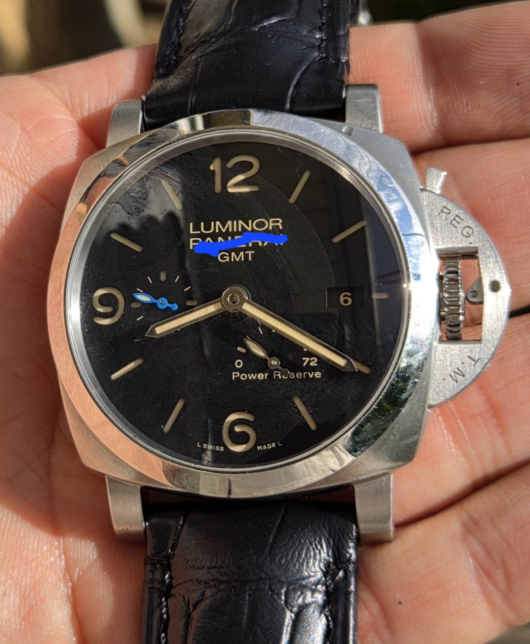 May be an image of wrist watch and text that says '١ LUMINOR PANN F nA GMT REG REG R © o ขน 72 Power er Ruserve PowerRuserve rve WY W MADE'