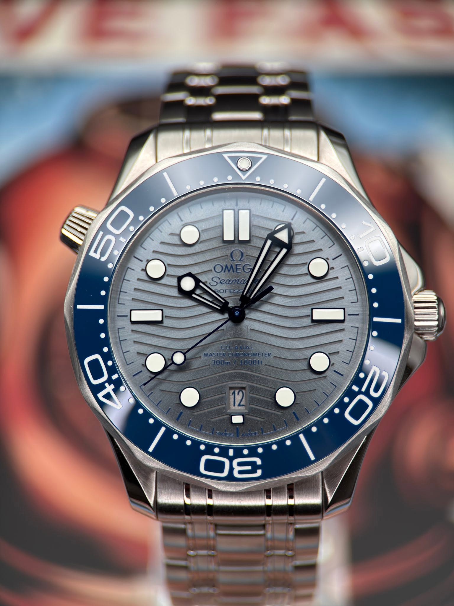 May be an image of wrist watch and text that says '50 • II OMEG Se 400 ب 40 0ه 4 20 / નંદ'
