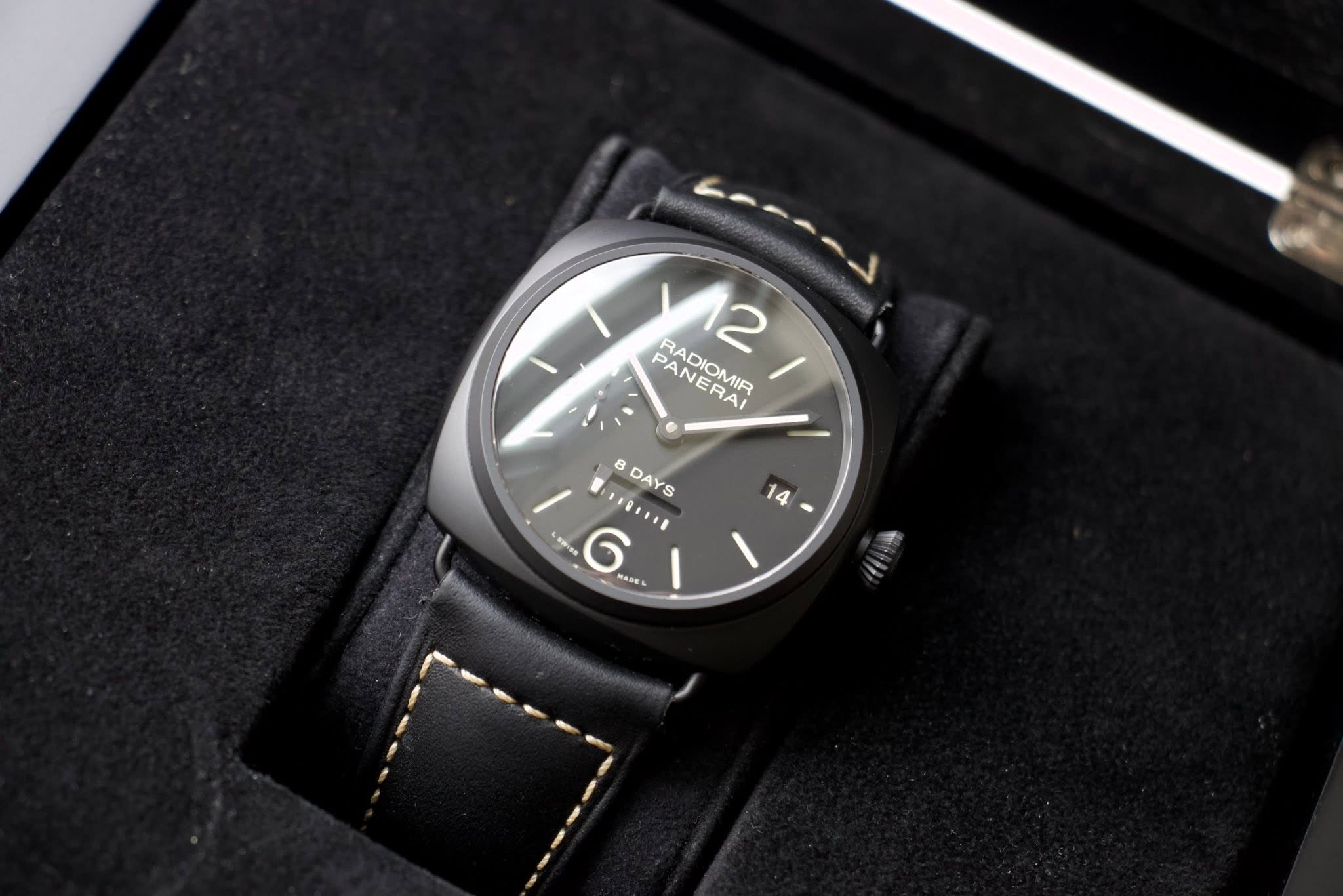 May be an image of leather, wrist watch and text that says 'PANEMIR PANERAI RADIOMIR RAI DADIOMIR 2 8 DA DAYS יגו S 6 HADEL 14'