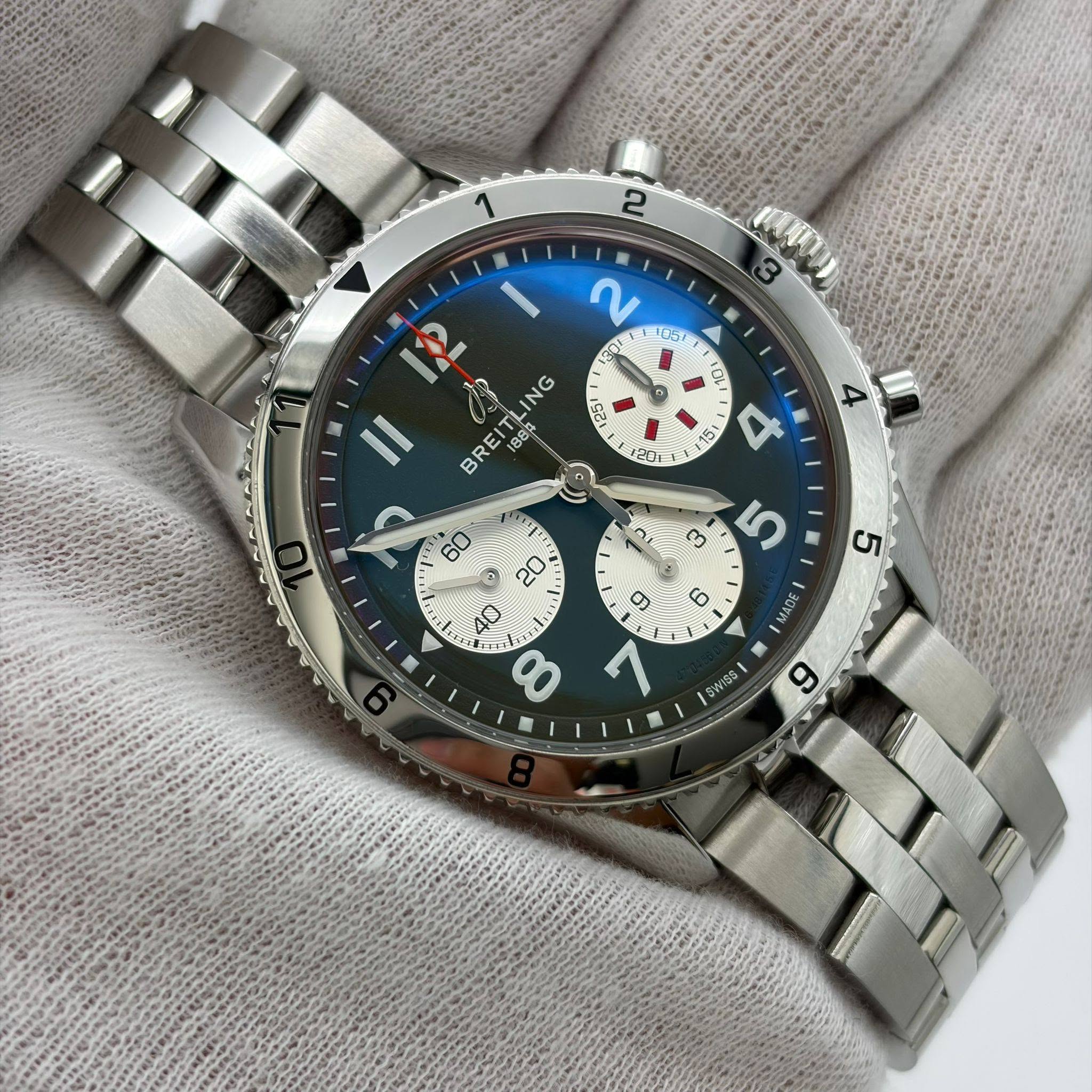 May be an image of wrist watch and text that says '2 H0 ባ だ83/ 30 ơn IP ING BRE BREIT 88 125 เรา 5 CT 60 60 3 س 20 0 = 6o o ဟ 3OPK G OWIDS'