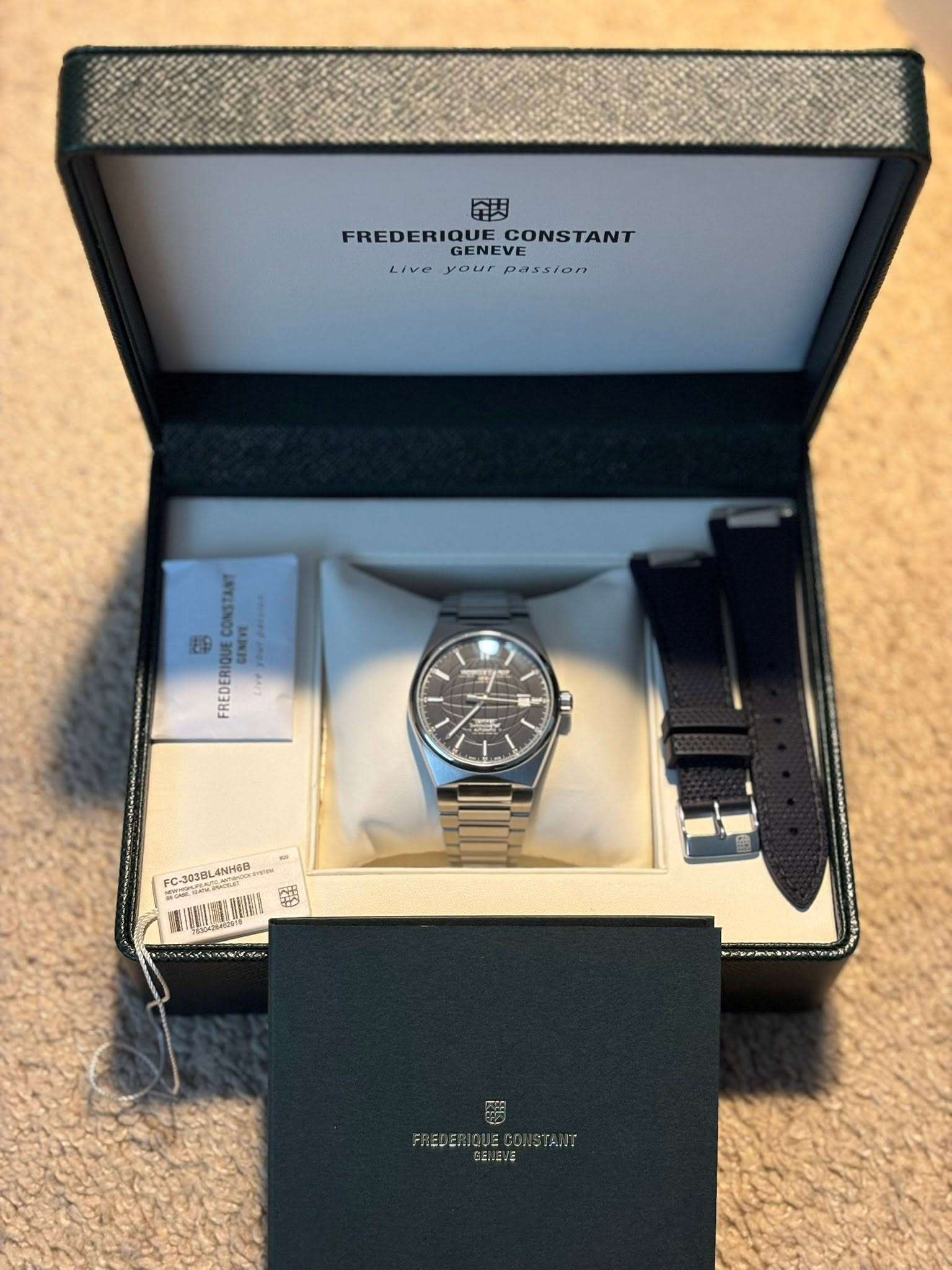 May be an image of wrist watch and text that says '國 FREDERIQUCONSTANT FREDERIQUECONSTANT GENEVE FREDERIQUE CONSTANT Liveyourpassion Liveyourp Live your passion CONSTANT ព FREDERI…