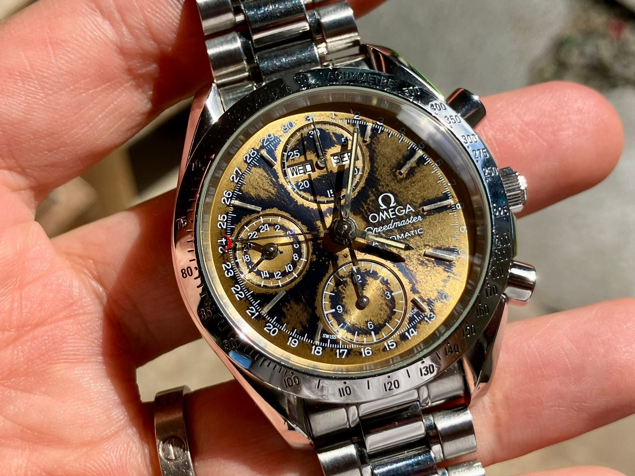 May be an image of wrist watch and text that says 'ಶ్రిೀ0ి 28 28 25 WE E IE 24 OMEGA ע reedmaster OMATIC U D 8 0 0 14 Y 12 26 رساة 80 25 24 દટ ટટ ล iuh زلاي 14 15 PERTLN I…