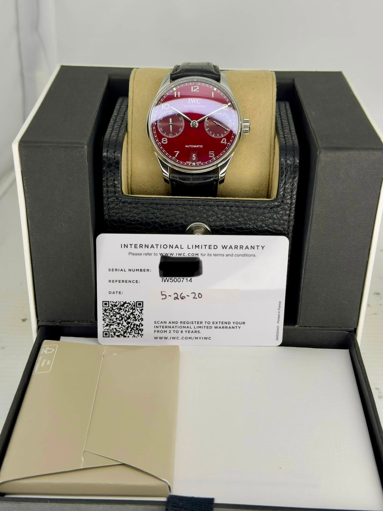 May be an image of digital watch and text that says '12 11 10 TWC 月 So mouk 8 வழதி..... MIE NITON.ATIO 4. 5 5 INTERNATIONAL NTERNATIONALLIMITEDWARRANTY LIMITED WARRANTY Ploase…