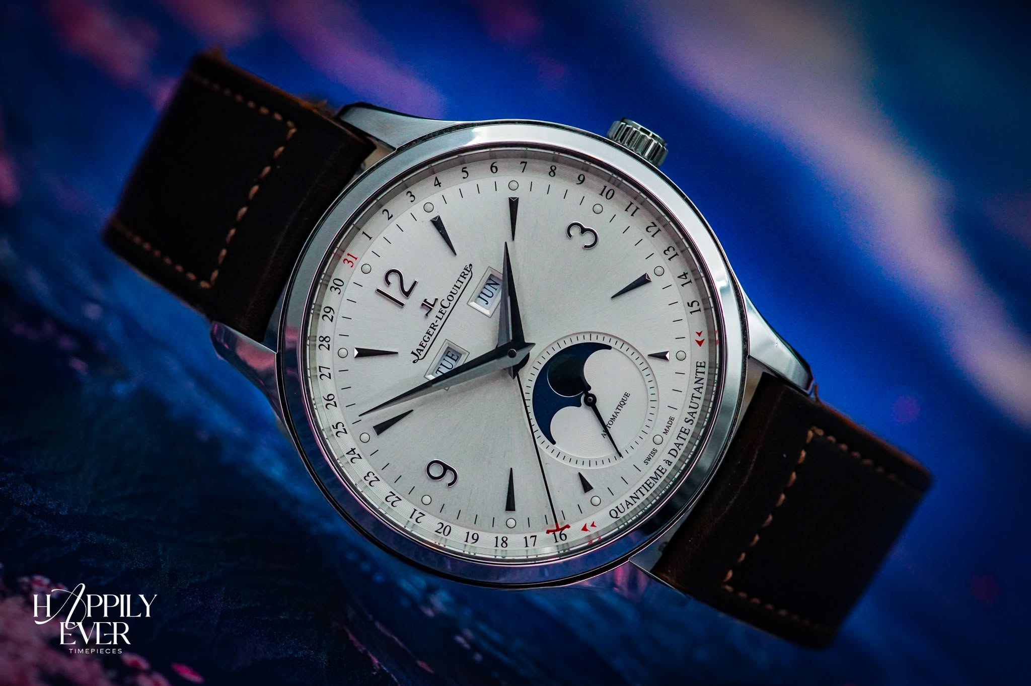 May be an image of wrist watch and text that says '3 ' C O 2 2 ٥ ل ει ماطد LECOUITRES JU 87 O JAEGER AEGER-LEL V 27 STUE S O OMATIQUE er SWESS S MADS SAUTANTE DATE l7 2019 D0 LI…