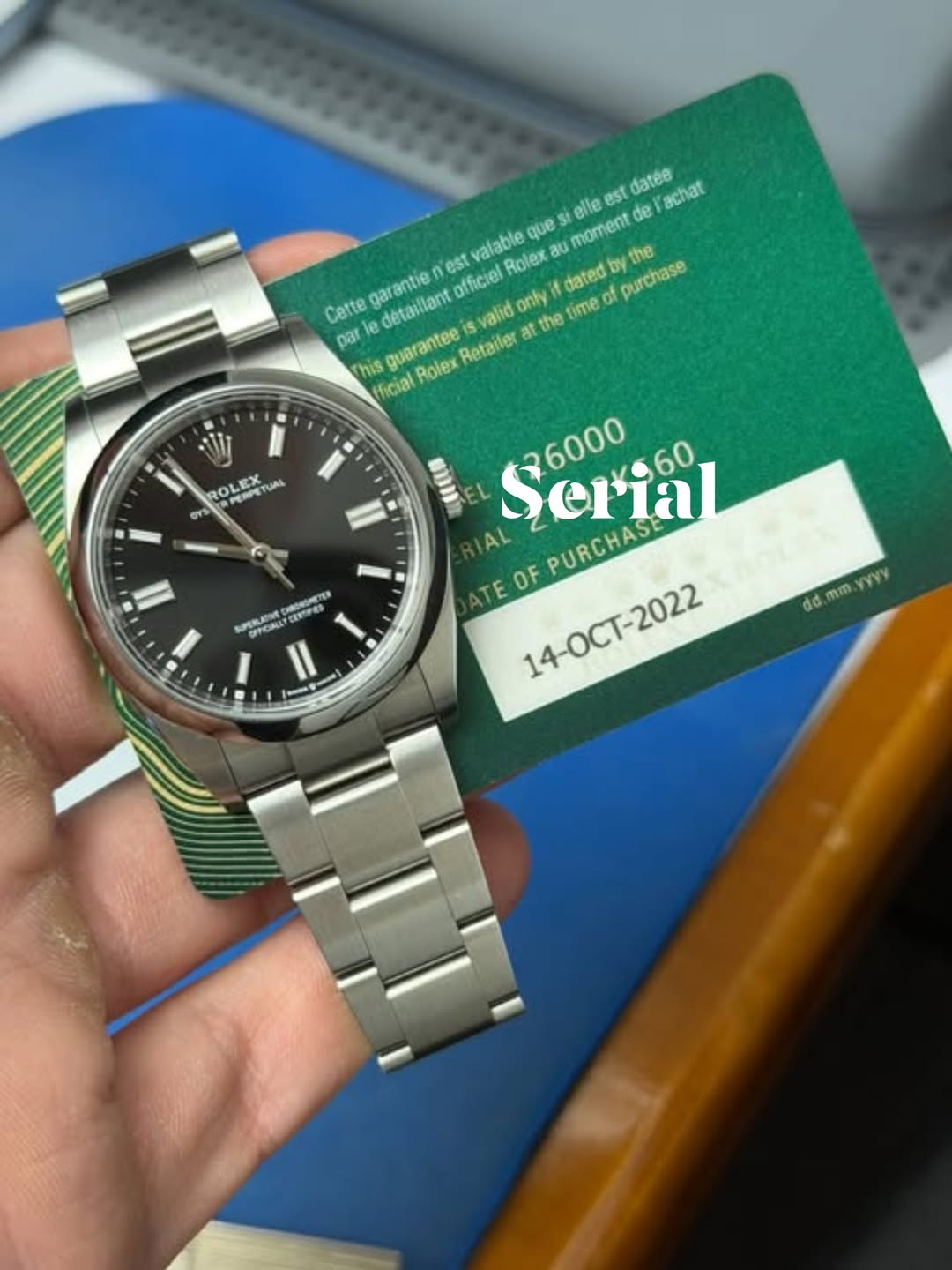 May be an image of wrist watch and text that says 'ell elle est datée achat est valable que SI e officiel only Rolex ลบ moment de e the fo Cette garantie detaillant par This…