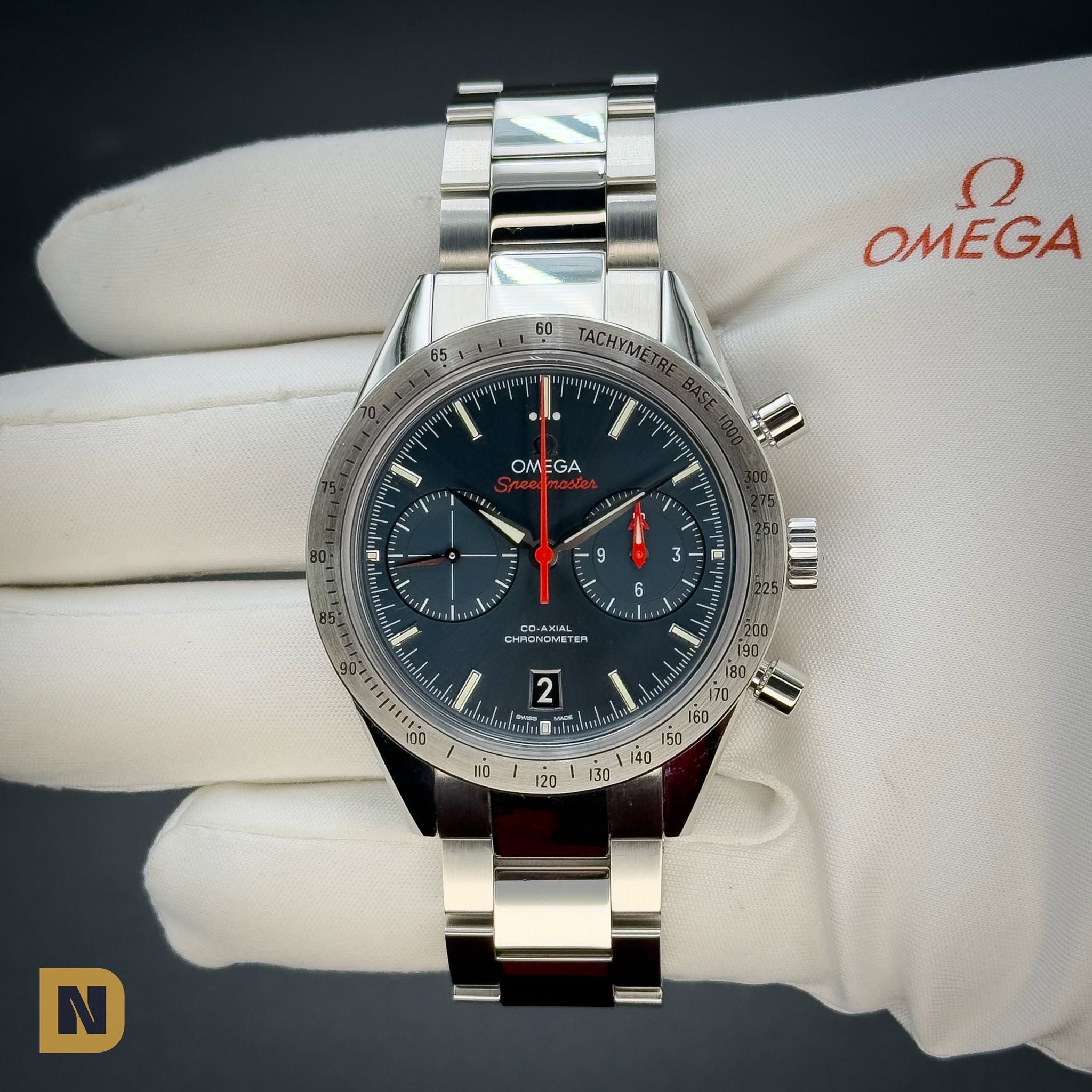 May be an image of wrist watch and text that says 'TACHYME OMEGA OM GA s 날 1 = 9 9 سته 3 3 月 6 6 b A 1 ΕΉΡΟ4OΤΩ ET พมง 生 60 2 ለባሻ انارار N'