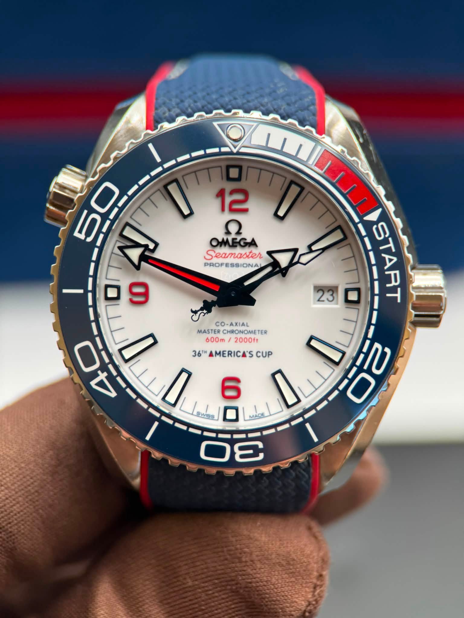 May be an image of wrist watch and text that says '50 -- I ח 12 um OMEGA Seamaster Seamaster PROFESSIONA SSIONA START 9 23 CO-AXIAL MASTER CHRONOME TER 600m 2000ft 36H AMERICA'S…