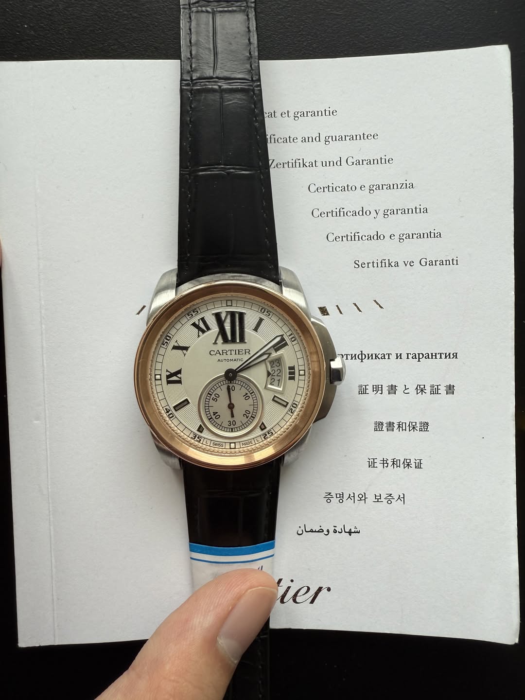 May be an image of digital watch and text that says 'cat. el garantie ficateandguaranitee ficate and guarantee Zertifikatun ZertifikatundGarantie und Garantie Certicato garanzia…