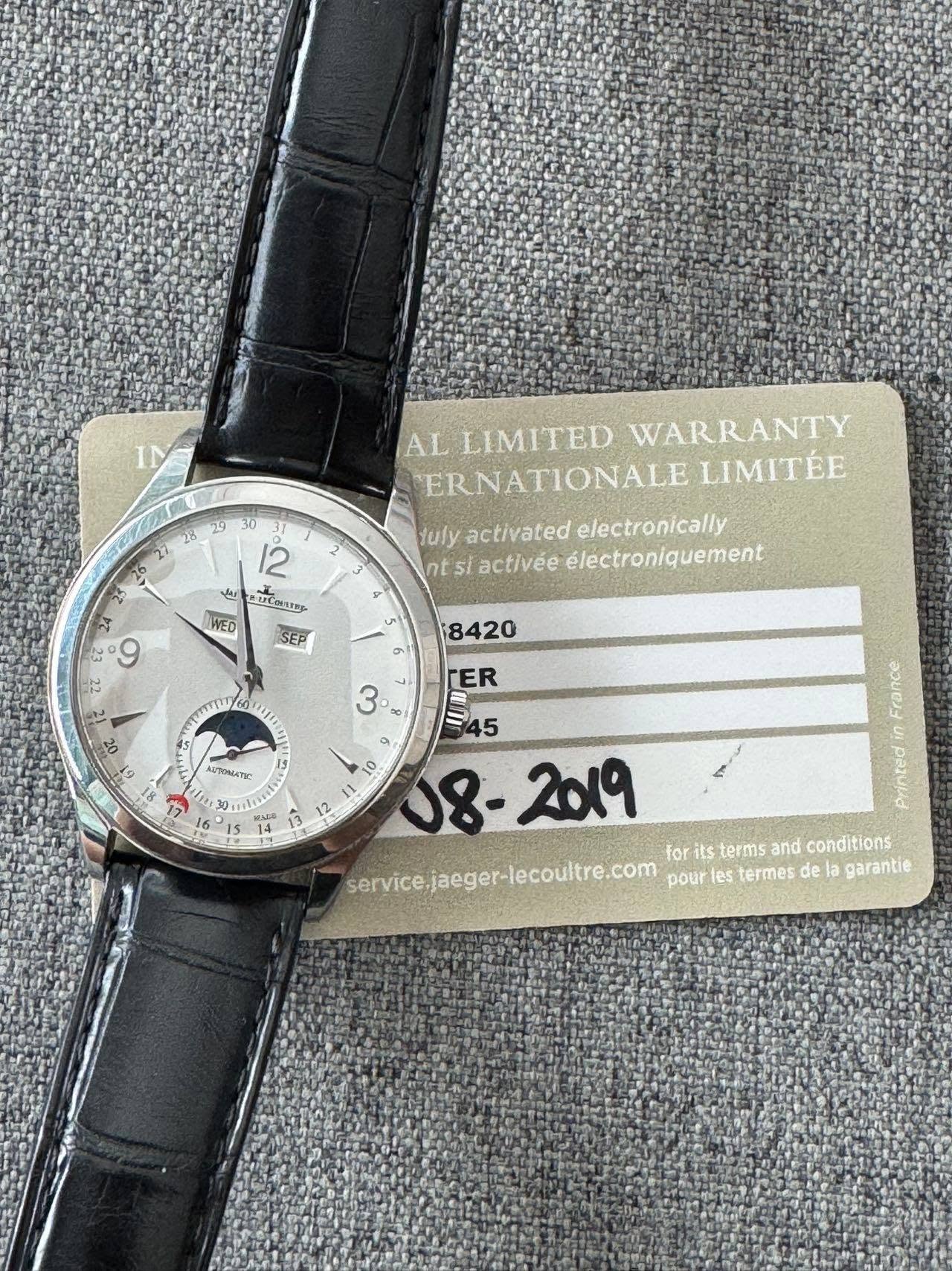 May be an image of wrist watch and text that says '28 29 ሌ 6و 30 12 لجان DIFCGIung ලව් WED AL LIMITED WARRANTY ERNATIONALE LIMITÉE tuly activated electronically nts/activée…