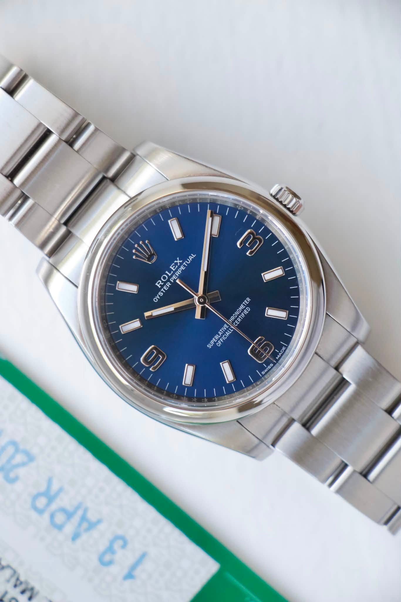 May be an image of wrist watch and text that says 'มมตม [ II LEX PERPET EX RPETUAL TUAL RO OYS 0 TE STER ER HRONOMETER CERTIFIED IFIE TER SUPERLATIVE SUPERLATIVE OFFICIALE FFICIALL…