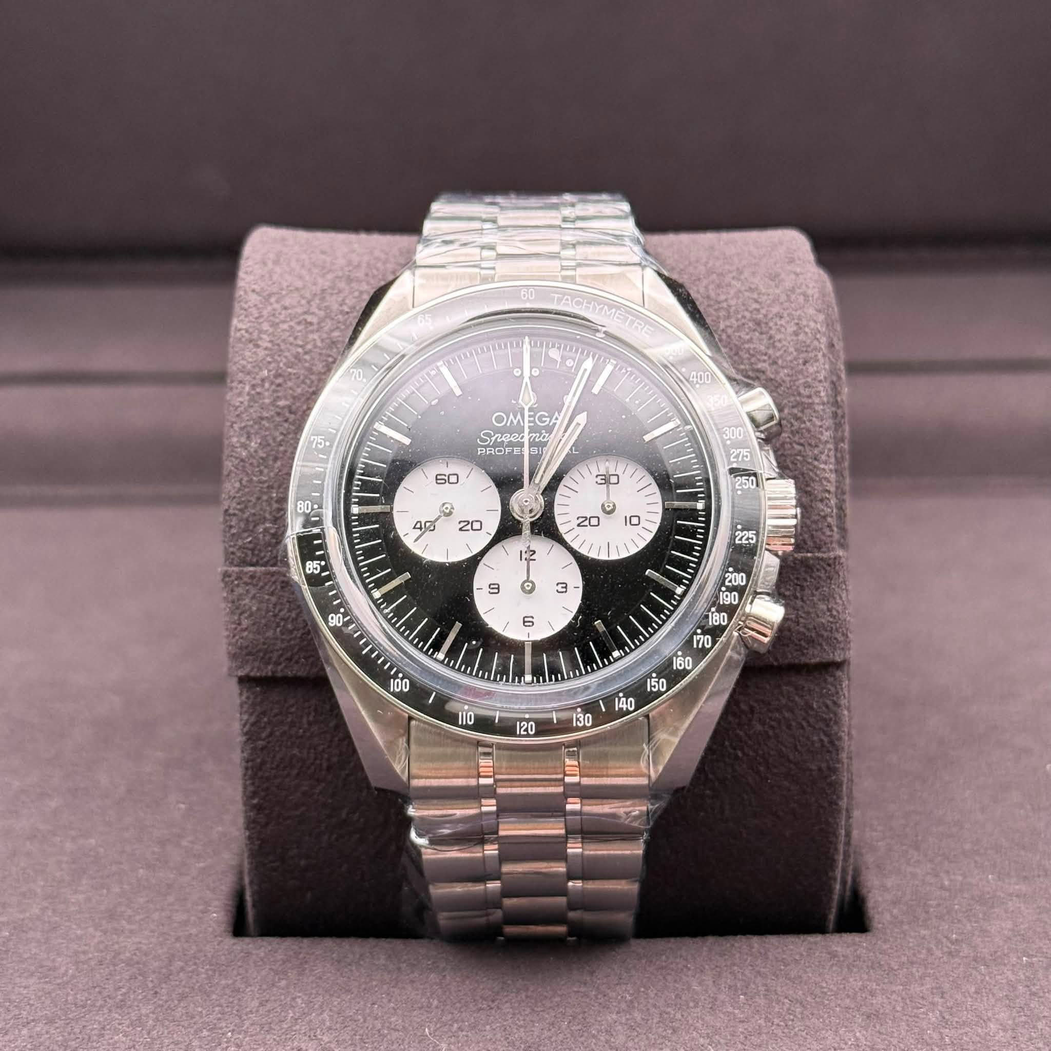 May be an image of wrist watch and text that says '0 마트지 OM EGA こ رن 6y4nHc 60 B00 ל 1 9 9 ن ም ቤት፤ 80 tal 10 RD 50 140 li0 120 30'