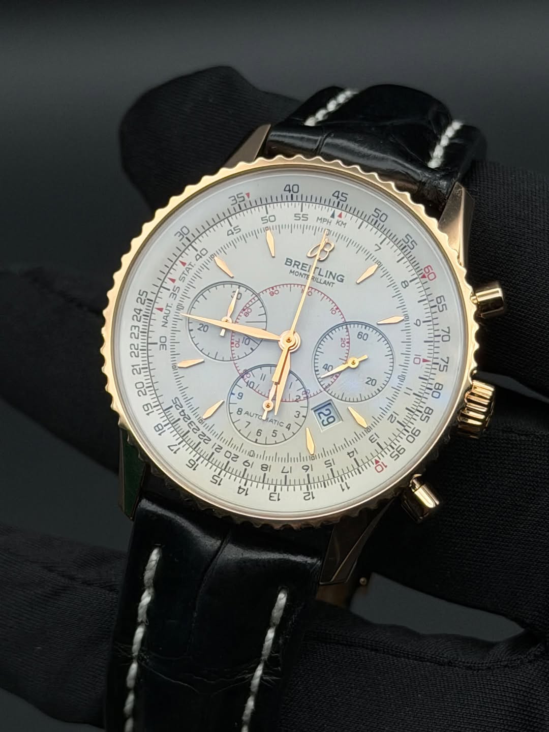 May be an image of wrist watch and text that says ' as 40 50 55 MPH MPHKM KM BREI AB HONTE MONTERI LING ਨਾਾਾਾ רורר 7 go 20 OL MAUT. NAUT. 223x1111 NE 장터 60 65 O0 75 40 50 سل 9 8…