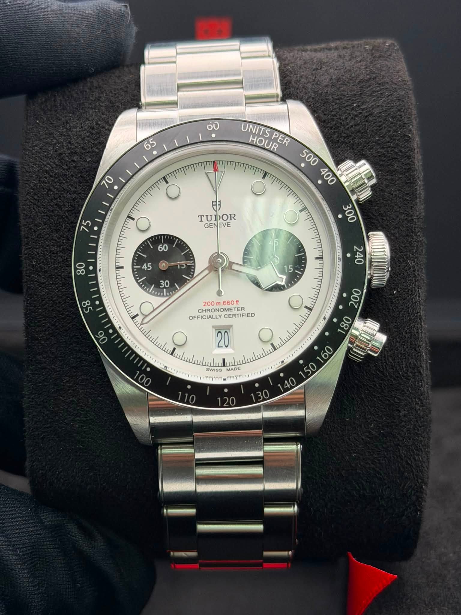 May be an image of wrist watch and text that says 'อ0 70 65 HOUR UNITSPER PER በገባ nn 500 400 יויייוי O הז/*יוויו O TUDOR GENEVE 60 ማካጣጣ 45 75 0 οόε lo O nacbl 200mb0 200n OMETER…