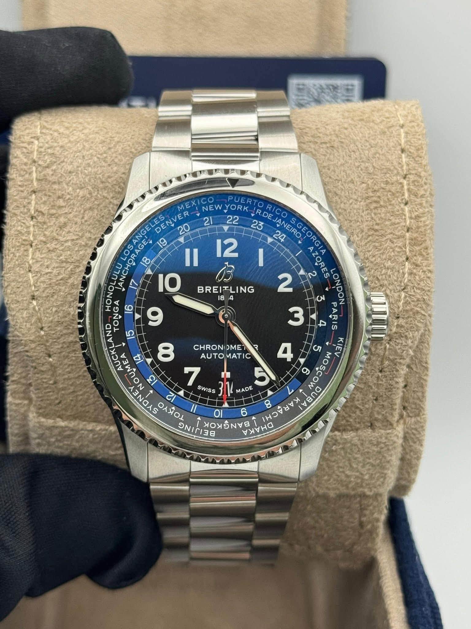 May be an image of wrist watch and text that says '23 24 S.GE ORG MEX DENVER NEWYORK NEW 20 21 22 LOS AGE II OLULU LULU ANCHORA 17 IO TONGA 9 5 12 BREIZLING 18 2 3 ONDON PARIS 4…