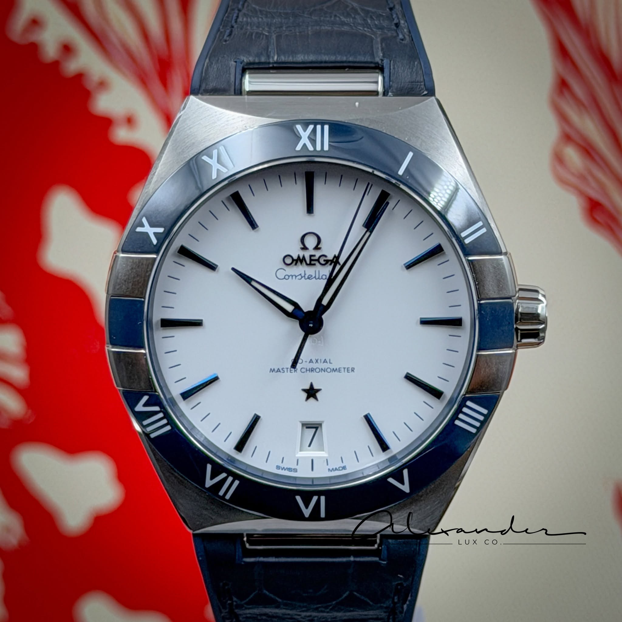 May be an image of wrist watch and text that says 'XII XI X X OMEGA OMEGA Constello oms ٠ MASTECHRONOMETER -AXIAL MASTER CHRONOMETER TER תווו 7 IIII 分車せ SWSS MADE 1 VII V'