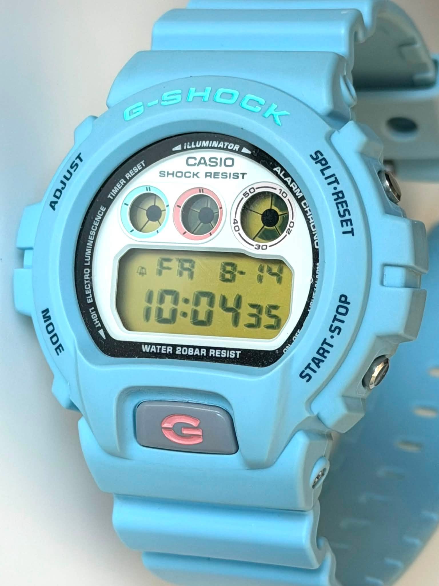 May be an image of digital watch and text that says '50 o0 ADJUST RESET TIMER LUMINESCENCE LUMINESCENCE ELECTRO MODE เมอ G-SHOCK ILLUMINATOR CASIO SHOCK RESIST ALARM មមន្ CHRONO…
