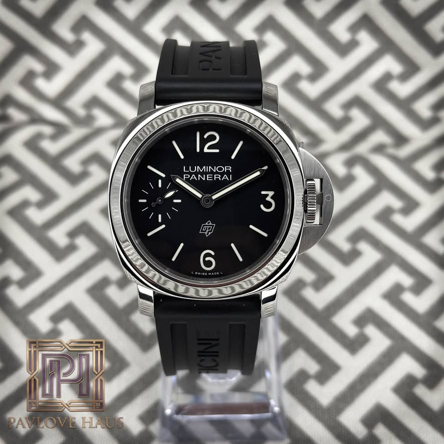 May be an image of digital watch and text that says '١ 12 / LUMINOR INOR PANERAI ERAI PAN - 3 ပ၃ பாரியமே / 6 p PA LOVEHAUS'